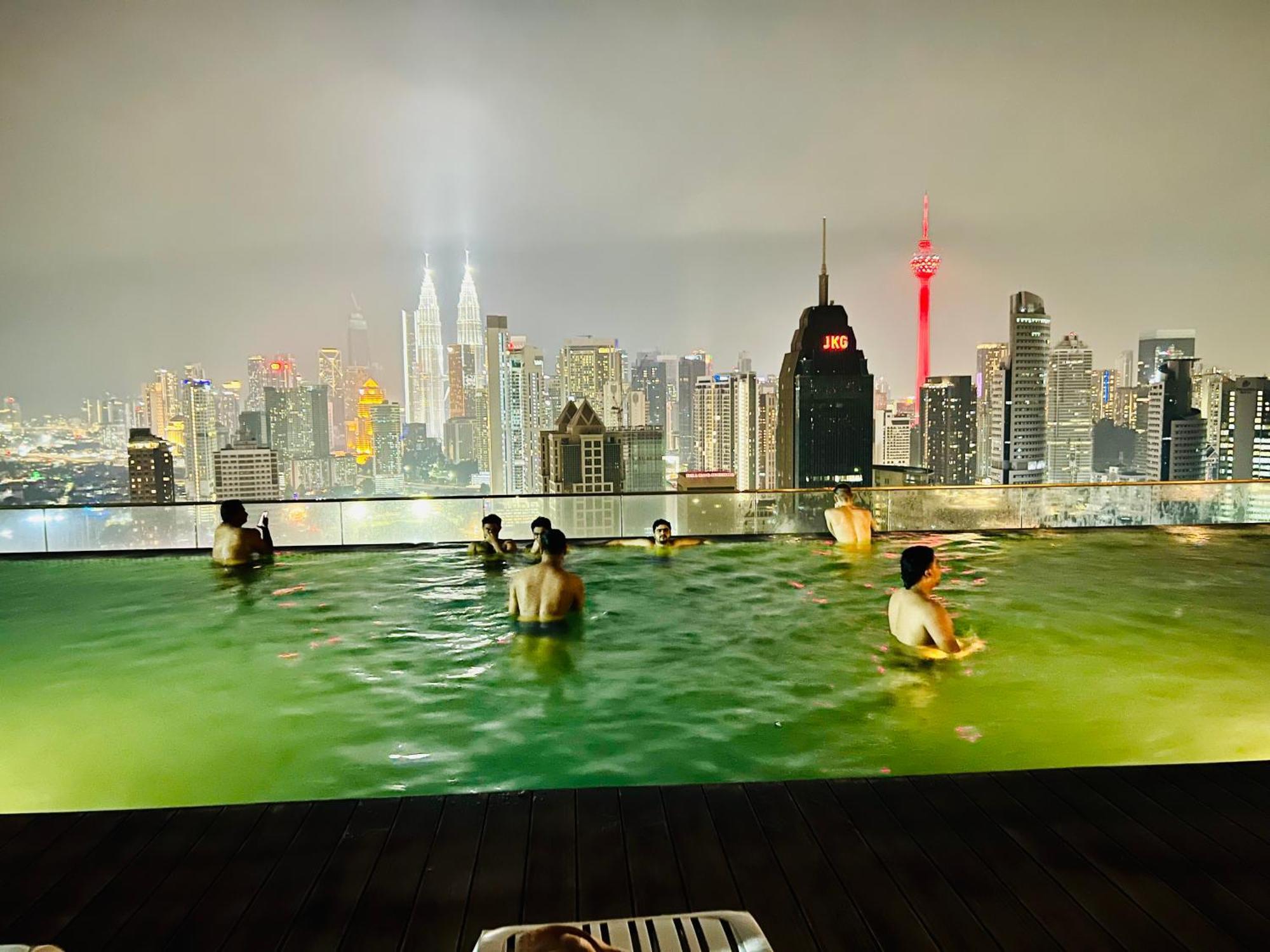 Regalia Suites & Residence By Enjoy Your Stay クアラルンプール エクステリア 写真