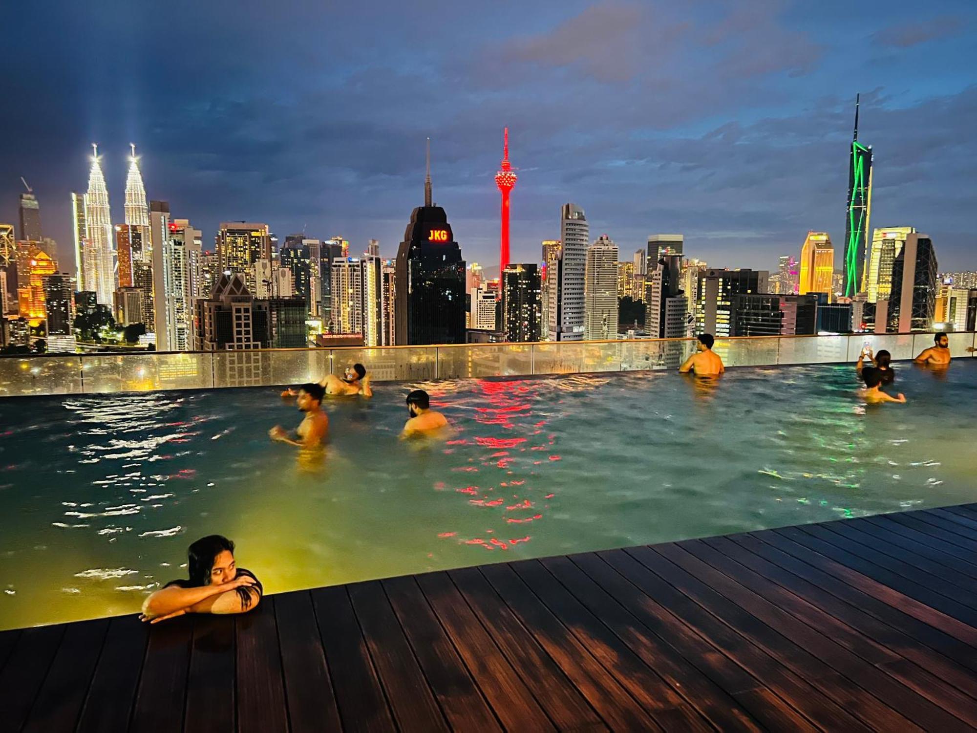 Regalia Suites & Residence By Enjoy Your Stay クアラルンプール エクステリア 写真