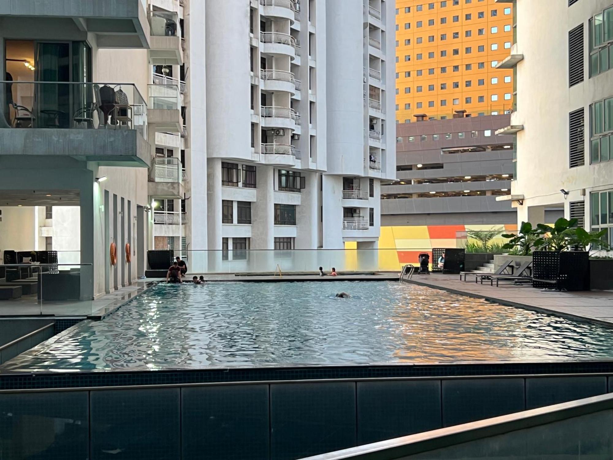 Regalia Suites & Residence By Enjoy Your Stay クアラルンプール エクステリア 写真