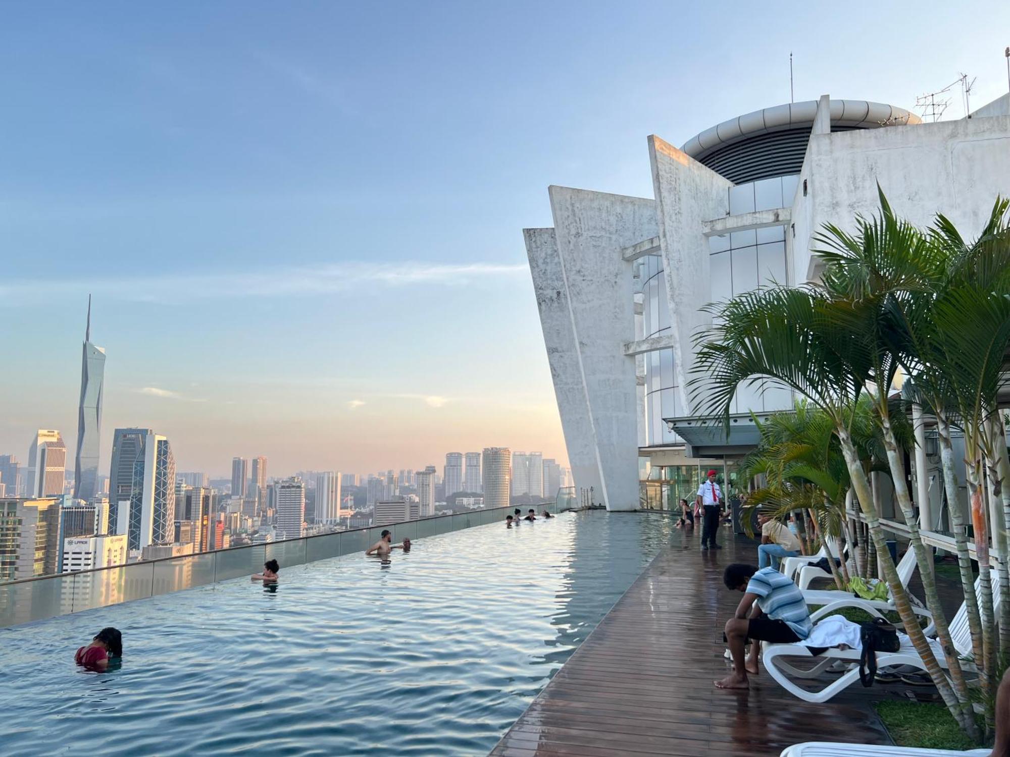 Regalia Suites & Residence By Enjoy Your Stay クアラルンプール エクステリア 写真