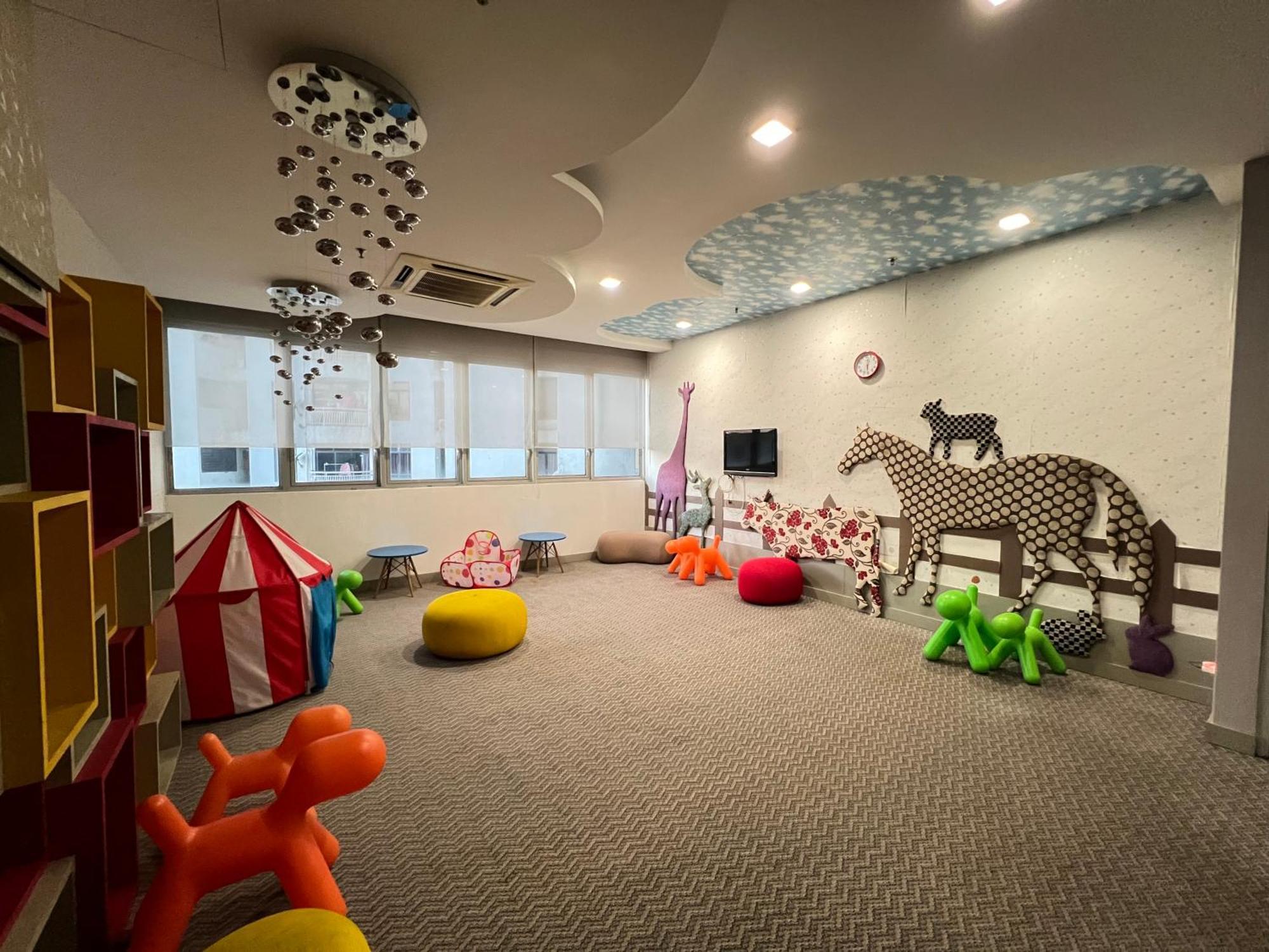 Regalia Suites & Residence By Enjoy Your Stay クアラルンプール エクステリア 写真